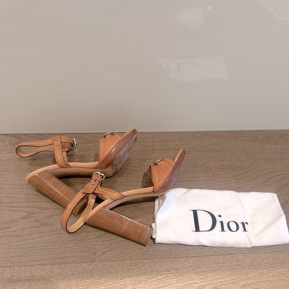 Dior Vintage My Dior sandals in caramel leather - Picture 9 of 13